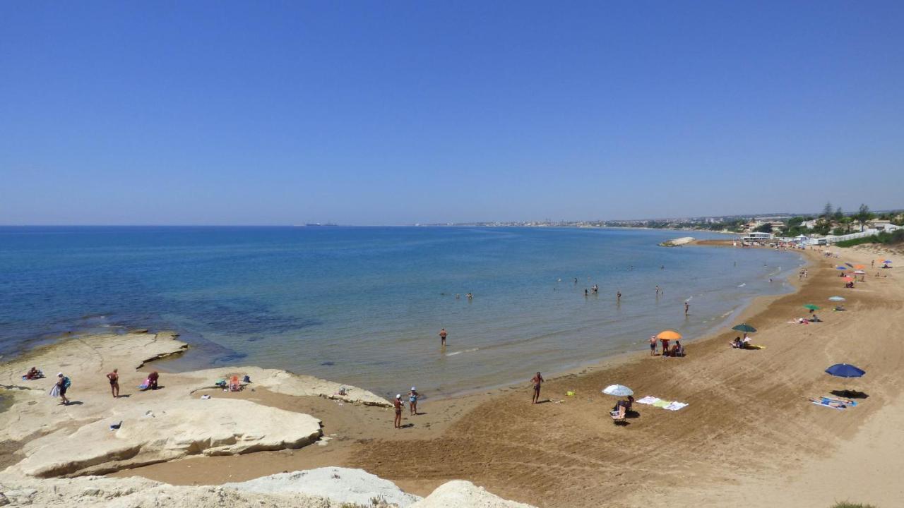 La Villa Rosa Al Mare Pozzallo Eksteriør billede