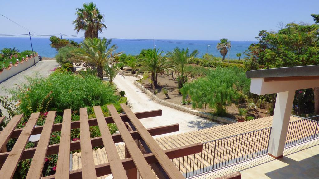 La Villa Rosa Al Mare Pozzallo Eksteriør billede