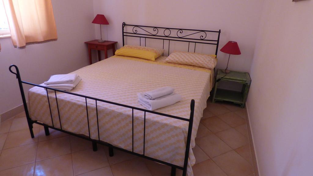 La Villa Rosa Al Mare Pozzallo Eksteriør billede